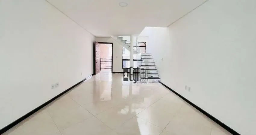Casa com 3 dormitórios à venda, 150 m² por R$ 630.000,00 - Aeroporto - Juiz de Fora/MG