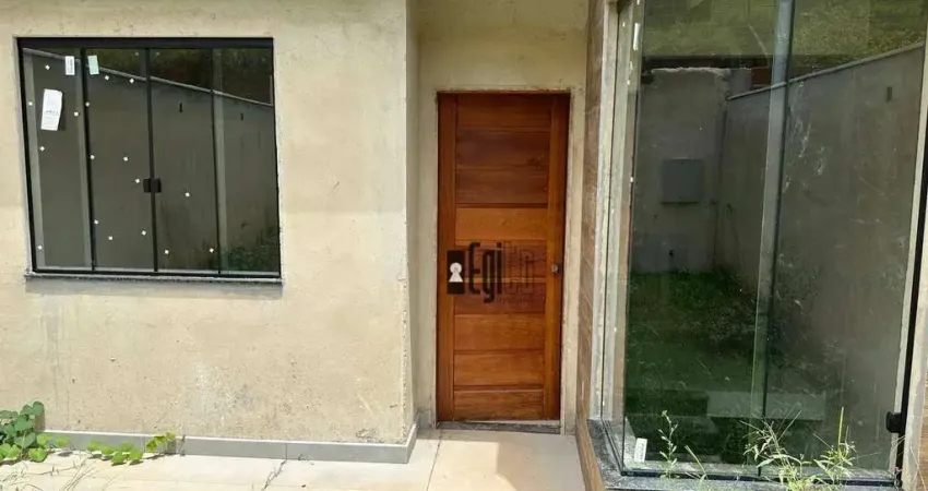 Casa com 3 dormitórios à venda por R$ 470.000,00 - Jardim dos Alfineiros - Juiz de Fora/MG