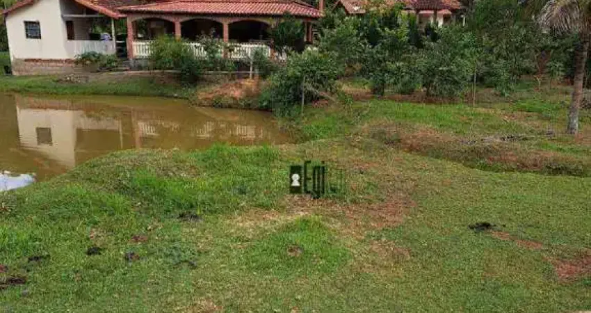 Sítio com 7 dormitórios à venda, 260000 m² por R$ 980.000,00 - São José - Tabuleiro/MG