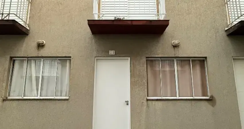 Sobrado semimobiliado para locação – condomínio fechado bairro lava-pé | próximo ao supermercado spani – bragança paulista/sp