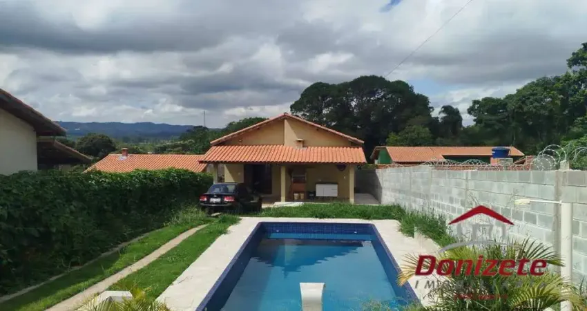 Chácara / sítio com 3 quartos à venda na Rua Serra Leoa, 294, Chácara Tropical (Caucaia do Alto), Cotia