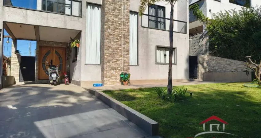 Casa à Venda - Condomínio Belbancy/Vargem Grande Paulista