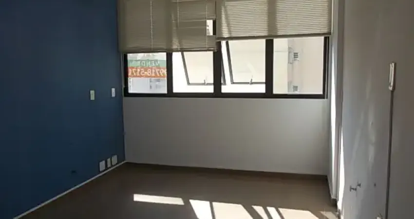 Excelente sala comercial junto metrô c/ vaga escritura !!!