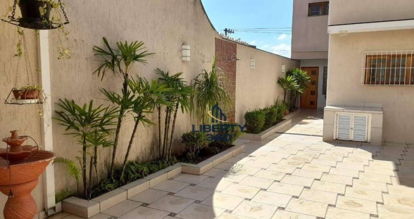 Sobrado com 3 dormitórios à venda, 300 m² por R$ 1.650.000,00 - Santa Paula - São Caetano do Sul/SP