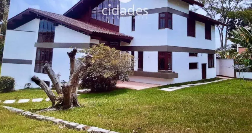 Casa para venda em Florianópolis, Cacupé de 4 quartos, 340 m² em condomínio fechado