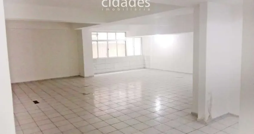 Ampla e bem localizada sala comercial no centro de Florianópolis - 460m²
