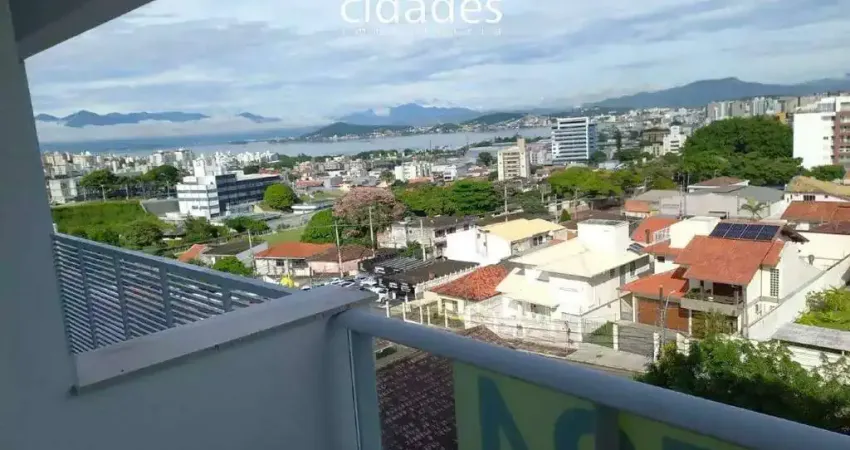 Apartamento 03 dormitório No Estreito com Garagem, em local nobre com linda Vista Para as Baias Novíssimo para sua Família !