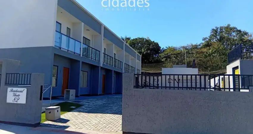 Casa em condomínio fechado com 2 quartos à venda no Real Parque, São José 