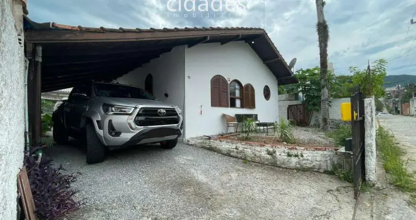 Casa com 4 quartos à venda no Itacorubi, Florianópolis