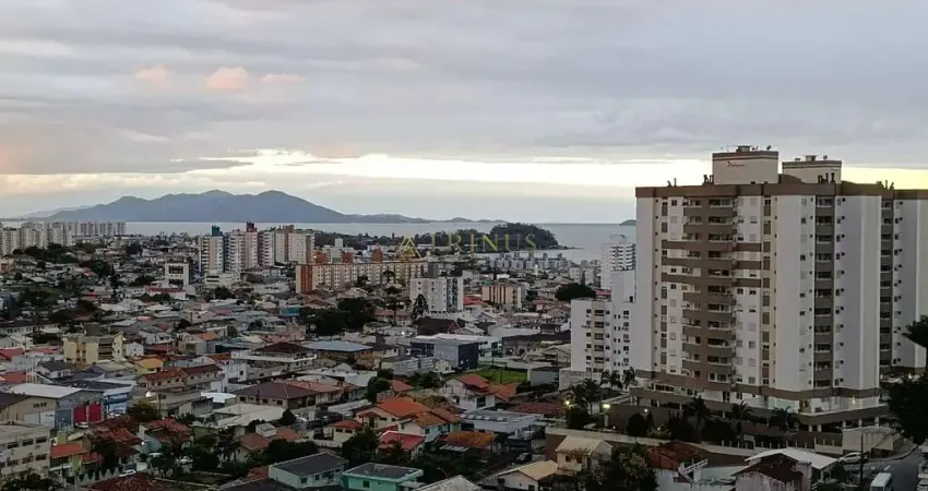 Apartamento com 2 quartos à venda na Rua Pedro Bunn, 1516, Jardim Cidade de Florianópolis, São José