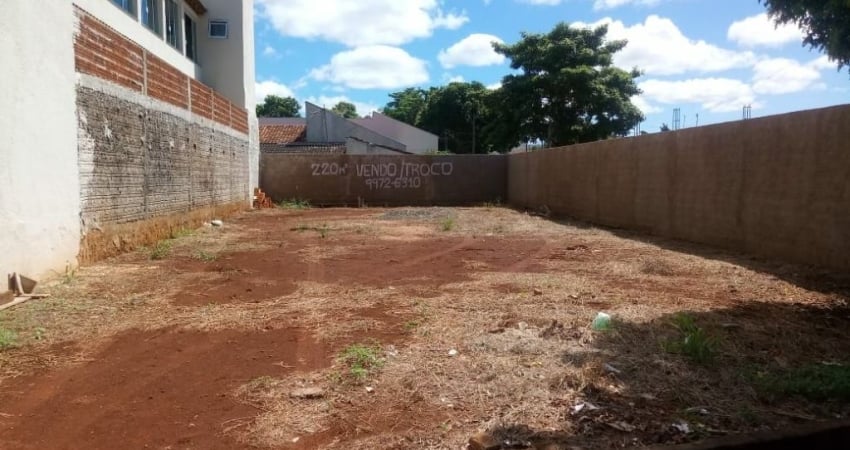 TERRENO PRONTO PRA CONSTRUIR JD MADRI