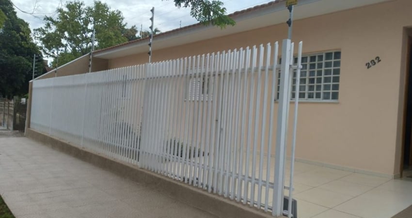 Òtima casa prox. da UEM