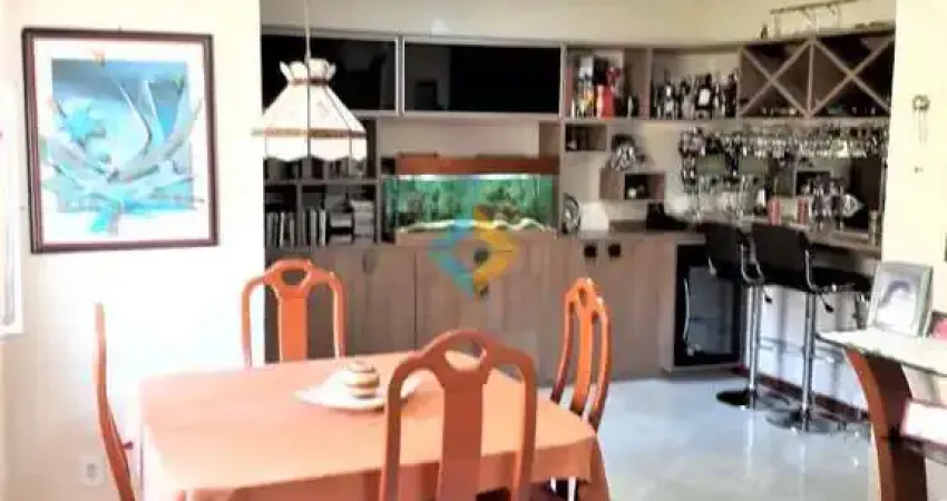 Casa com 3 dorms, Ponta D&amp;#039;Areia, Niterói - R$ 850 mil, Cod: 211