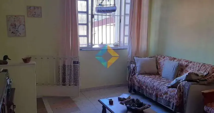 Casa com 2 dorms, Santa Rosa, Niterói - R$ 630 mil, Cod: 824