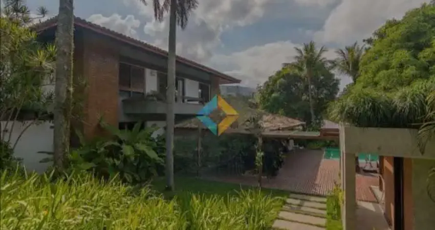Casa de Condomínio com 6 dorms, Piratininga, Niterói - R$ 5.1 mi, Cod: 902