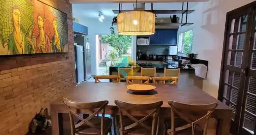 Casa com 5 dorms, Badu, Niterói - R$ 1.28 mi, Cod: 911
