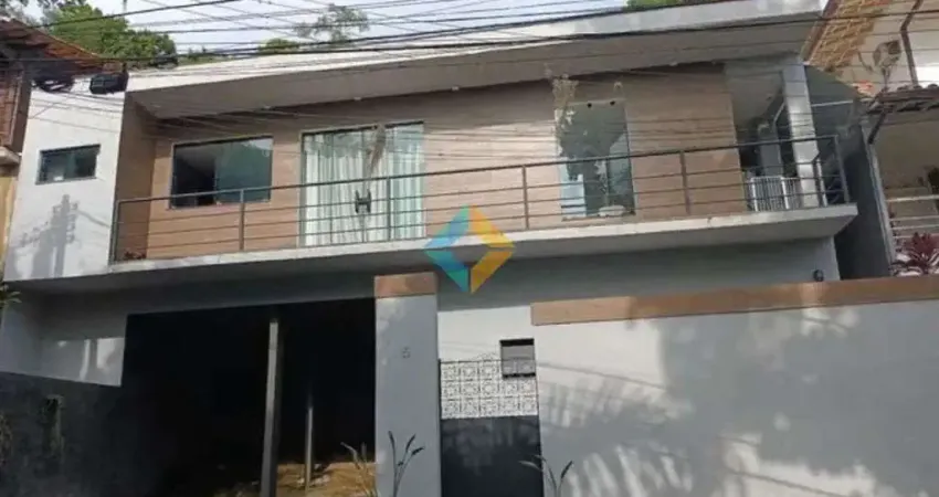 Casa com 5 dorms, Itaipu, Niterói - R$ 950 mil, Cod: 1043
