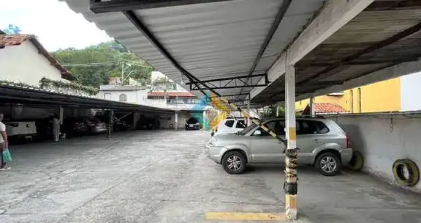 Área com 2 quartos, Centro, São Gonçalo - R$ 3.99 mi, Cod: 1575