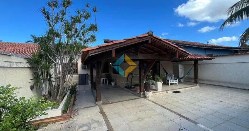 Casa com 3 quartos, Itaipu, Niterói - R$ 840 mil, Cod: 1589