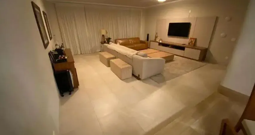 APARTAMENTO EM JUNDIAÍ - CENTRO - EDIFÍCIO MEDITERRÂNEO - 3 SUÍTES - 03 VAGAS + DEPÓSITO - REFORMADO