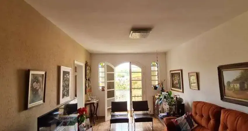 CASA A VENDA EM JUNDIAÍ - VILA LIBERDADE - SOBRADO