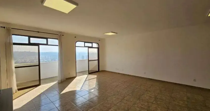 Apartamento para aluguel possui 206 metros quadrados com 3 quartos em Centro - Jundiaí - SP