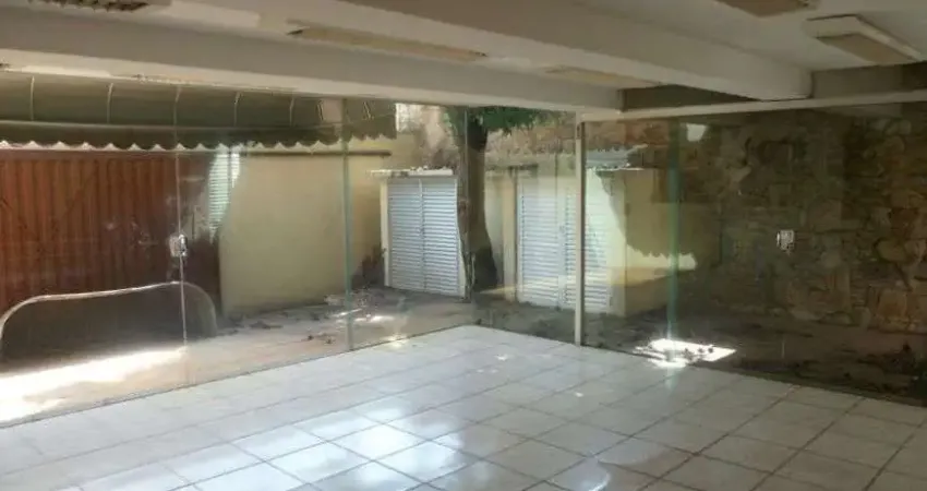 MÓVEL COMERCIAL EM JUNDIAÍ - JARDIM BRASIL – AT: 643,00 m² e AC: 1.073,00m²