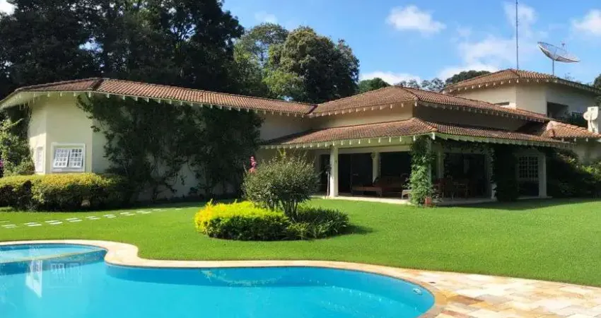 CASA DE CONDOMÍNIO EM JUNDIAÍ - CAMPO VERDE - CAXAMBÚ - TÉRREA - 5 suítes