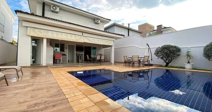 CASA EM CONDOMÍNIO EM JUNDIAÍ - BOSQUE DOS JATOBÁS - AT: 380,00 m² e AC: 234,00 m² - 3 suítes