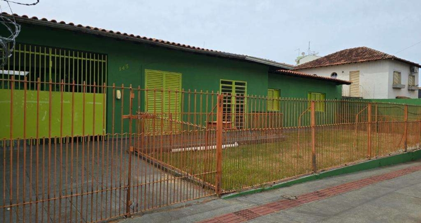 Casa para alugar em Londrina, Vitória, com 6 quartos, com 191 m²