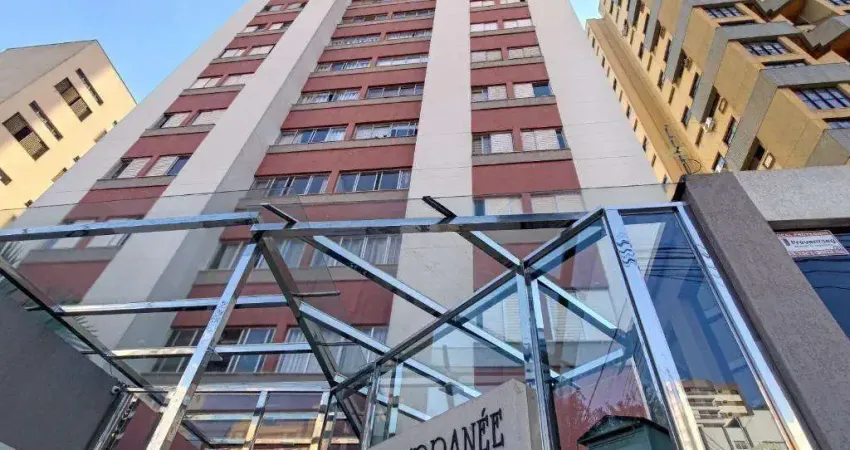 Apartamento para alugar em Londrina, Centro, com 2 quartos, com 75 m², Ed. Mediterranee