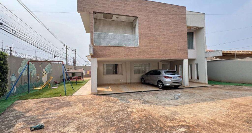 Casa à venda em Londrina, Jardim Tabapuã, com 3 quartos, com 289.2 m²
