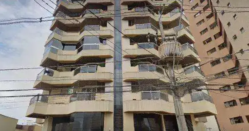 Apartamento à venda em Londrina, Centro, com 3 quartos, com 184.66 m², Residencial Mont Blanc