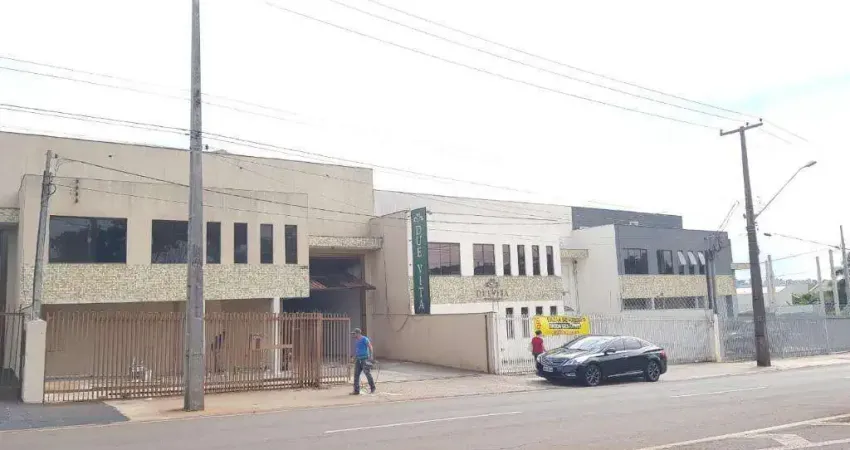 Barracão / Galpão / Depósito com 3 salas para alugar no Jardim Sabará, Londrina
