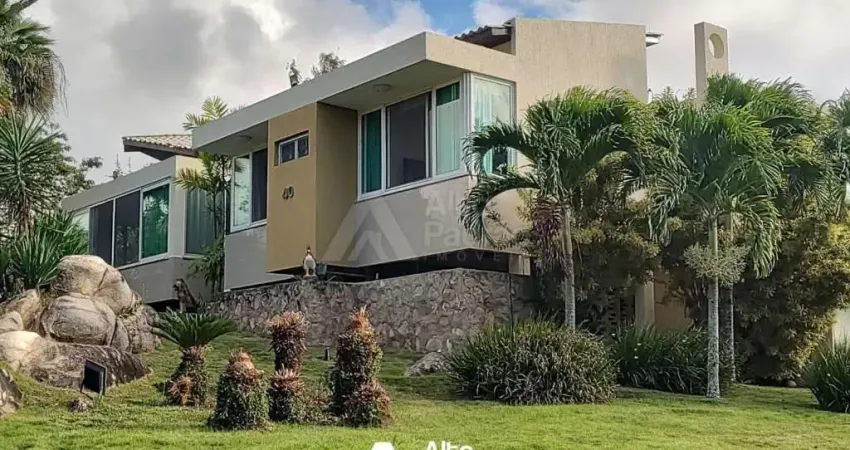 CASA DE ALTO PADRÃO EM CONDOMINIO  EM GRAVATÁ-PE