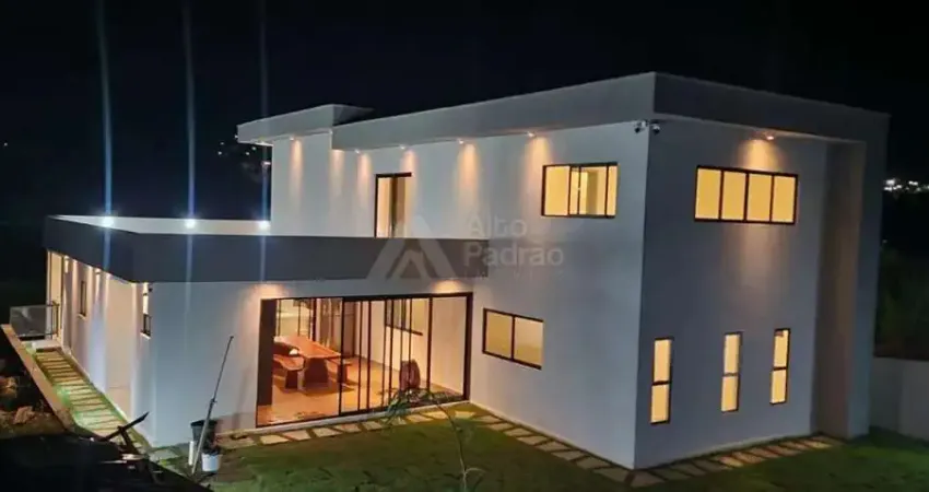 OPORTUNIDADE DE ALTO PADRÃO EM CHÃ GRANDE-PE