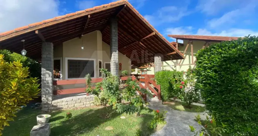 Casa em condomínio fechado com 3 quartos à venda na Avenida Cícero Batista de Oliveira, Alpes Suiços, Gravatá