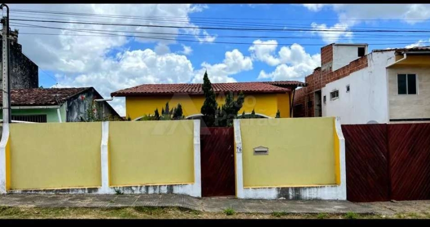 CASA PRÓXIMO DO COMÉRCIO PARA VENDA COM EXCELENTE LOCALIZAÇAO EM GRAVATÁ-PE