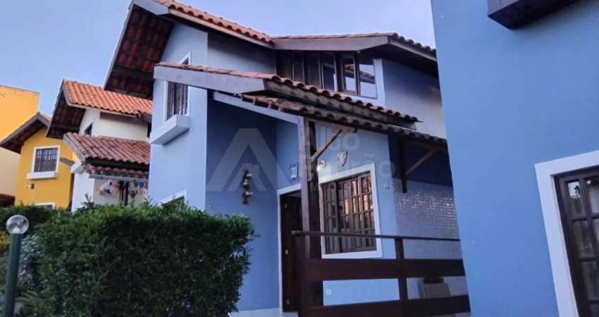 Casa em condomínio fechado com 4 quartos à venda na Avenida Cícero Batista de Oliveira, Alpes Suiços, Gravatá