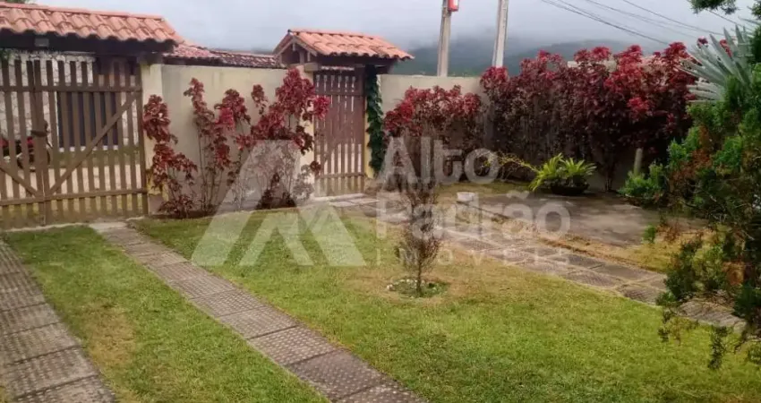 Casa com 3 quartos à venda na Avenida Cícero Batista de Oliveira, 1632, Alpes Suiços, Gravatá