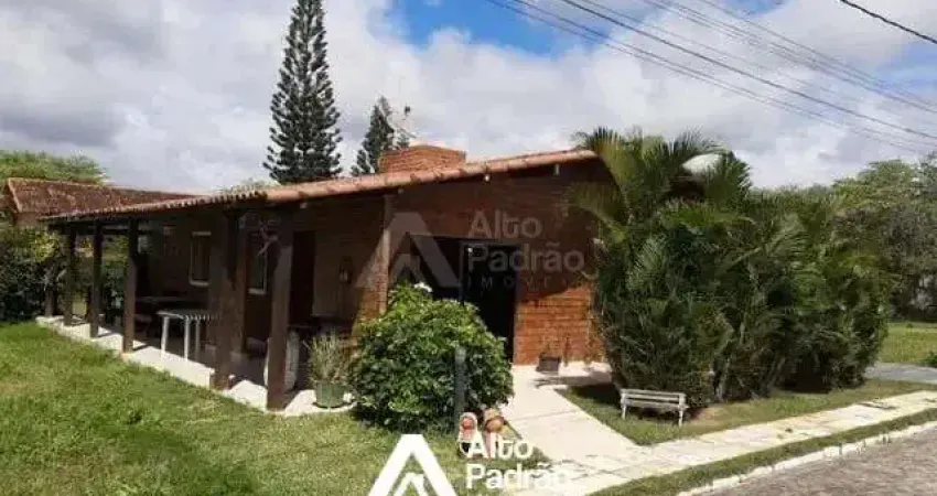 CASA EM CONDOMINIO | Á VENDA | 04 DORMITORIOS | GRAVATÁ-PE