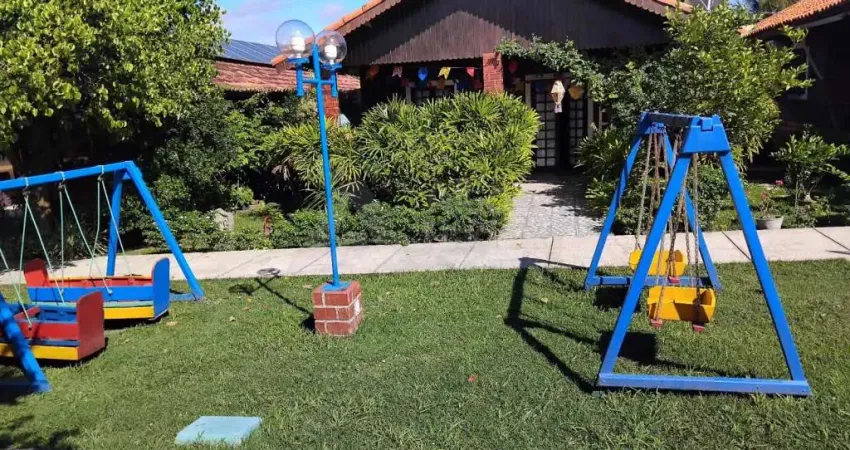 Casa em condomínio fechado com 3 quartos à venda na Avenida Manoel Santiago de Oliveira, Alpes Suiços, Gravatá