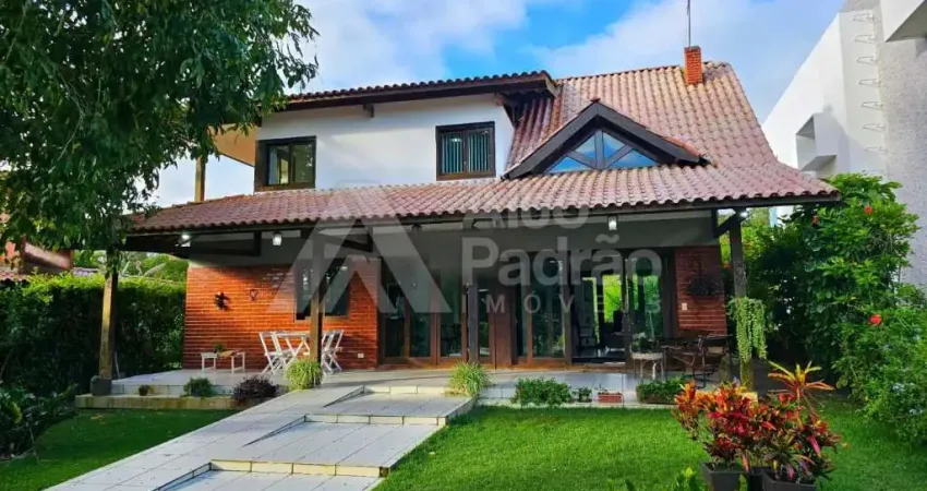 Casa em condomínio fechado com 4 quartos à venda na Avenida Cícero Batista de Oliveira, 1632, Alpes Suiços, Gravatá
