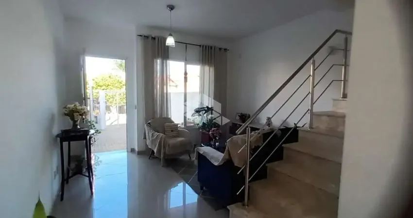 Casa com 2 quartos à venda na Rua José Marques Viana, 120, São José, Canoas