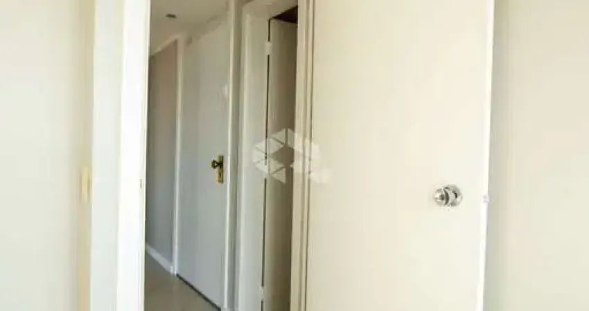 Sala comercial à venda na Avenida Protásio Alves, 4638, Petrópolis, Porto Alegre