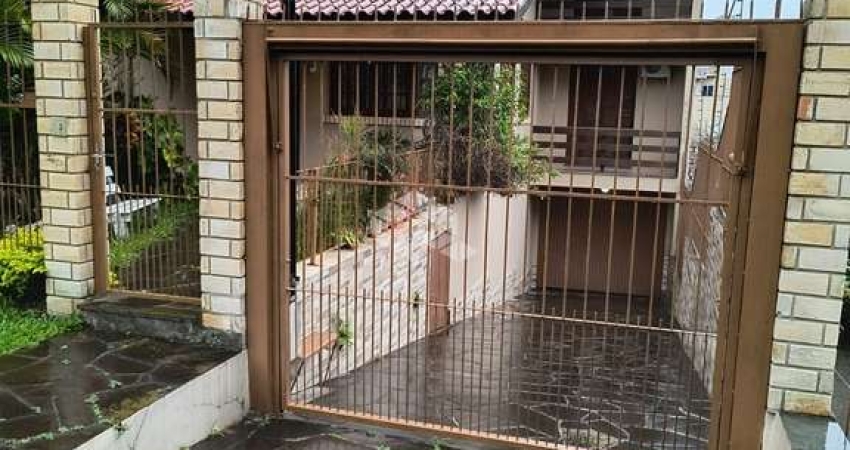 Casa com 3 quartos à venda na Rua Monte Bonito, 148, Jardim Floresta, Porto Alegre