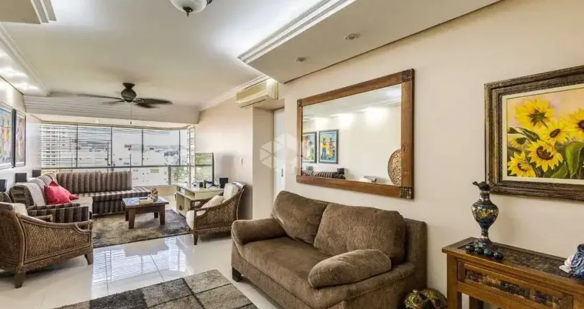 Apartamento com 3 quartos à venda na Avenida Coronel Lucas de Oliveira, 1960, Petrópolis, Porto Alegre