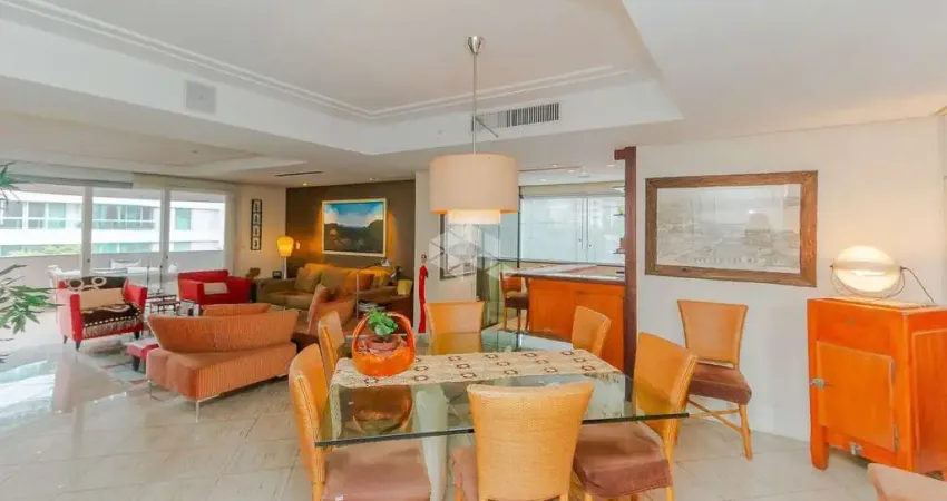 Apartamento com 3 quartos à venda na Rua Carvalho Monteiro, 257, Petrópolis, Porto Alegre