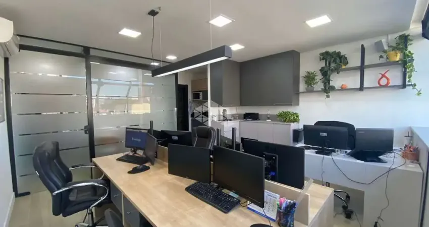 Sala comercial à venda na Avenida Taquara, 438, Petrópolis, Porto Alegre