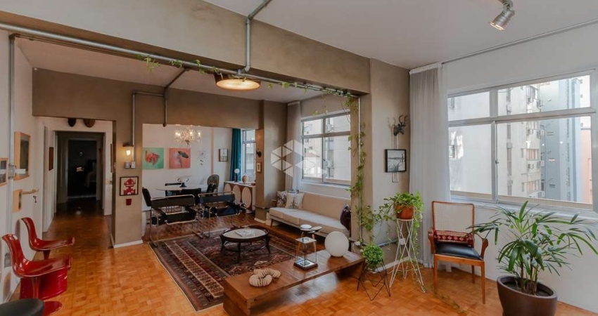Apartamento com 4 quartos à venda na Rua Vigário José Inácio, 615, Centro Histórico, Porto Alegre